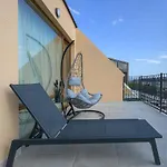 Апартамент Sunset Terrace