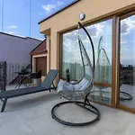 Апартамент Sunset Terrace *