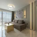 Sunset Terrace Апартамент
