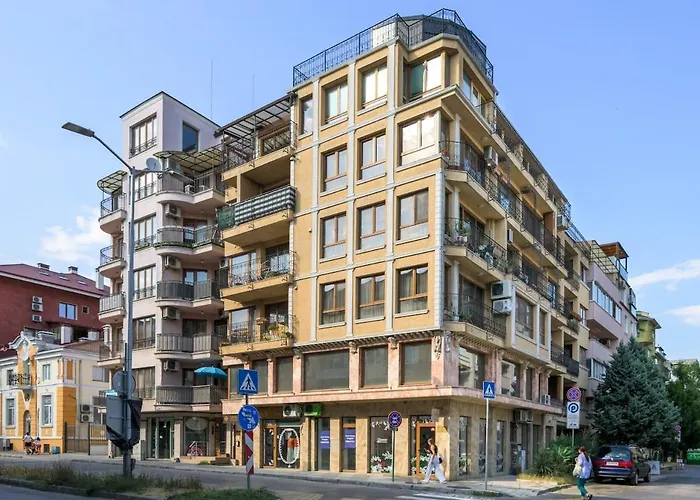 Sunset Terrace Apartment *