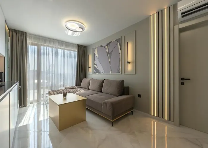 Sunset Terrace Apartment